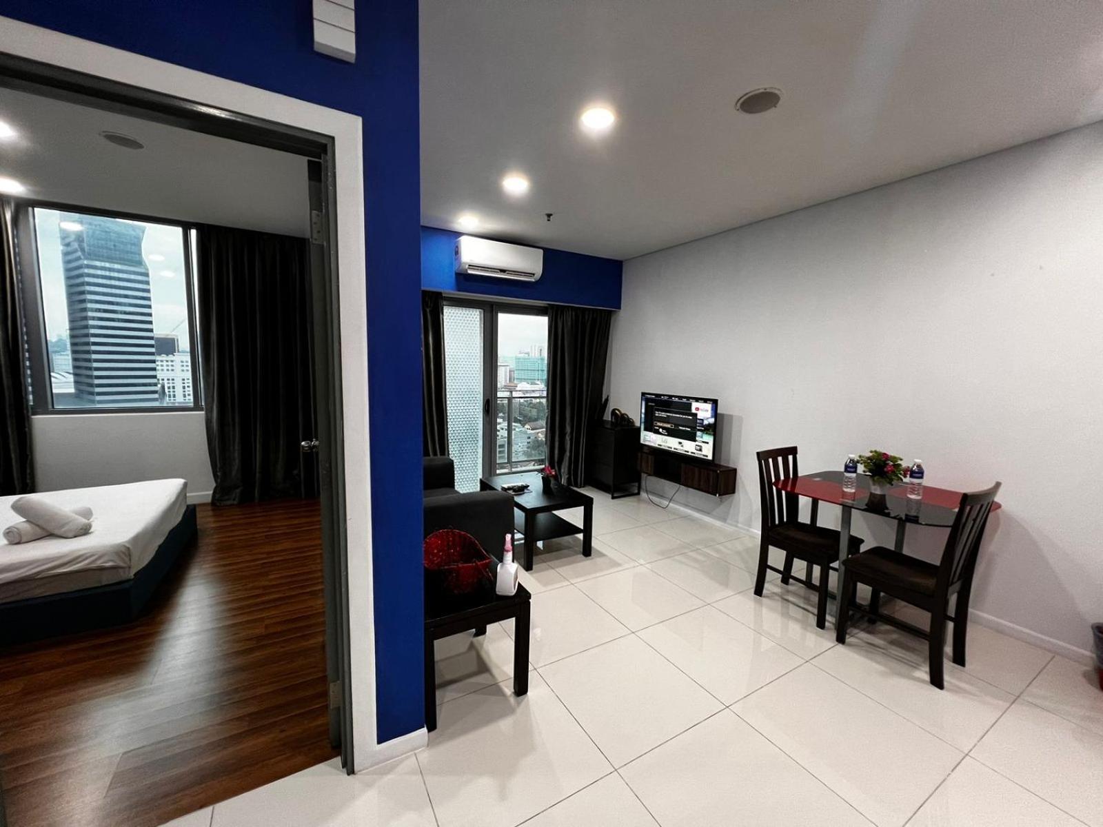 Summer Suites Klcc By Homestay Kuala Lumpur Exterior foto